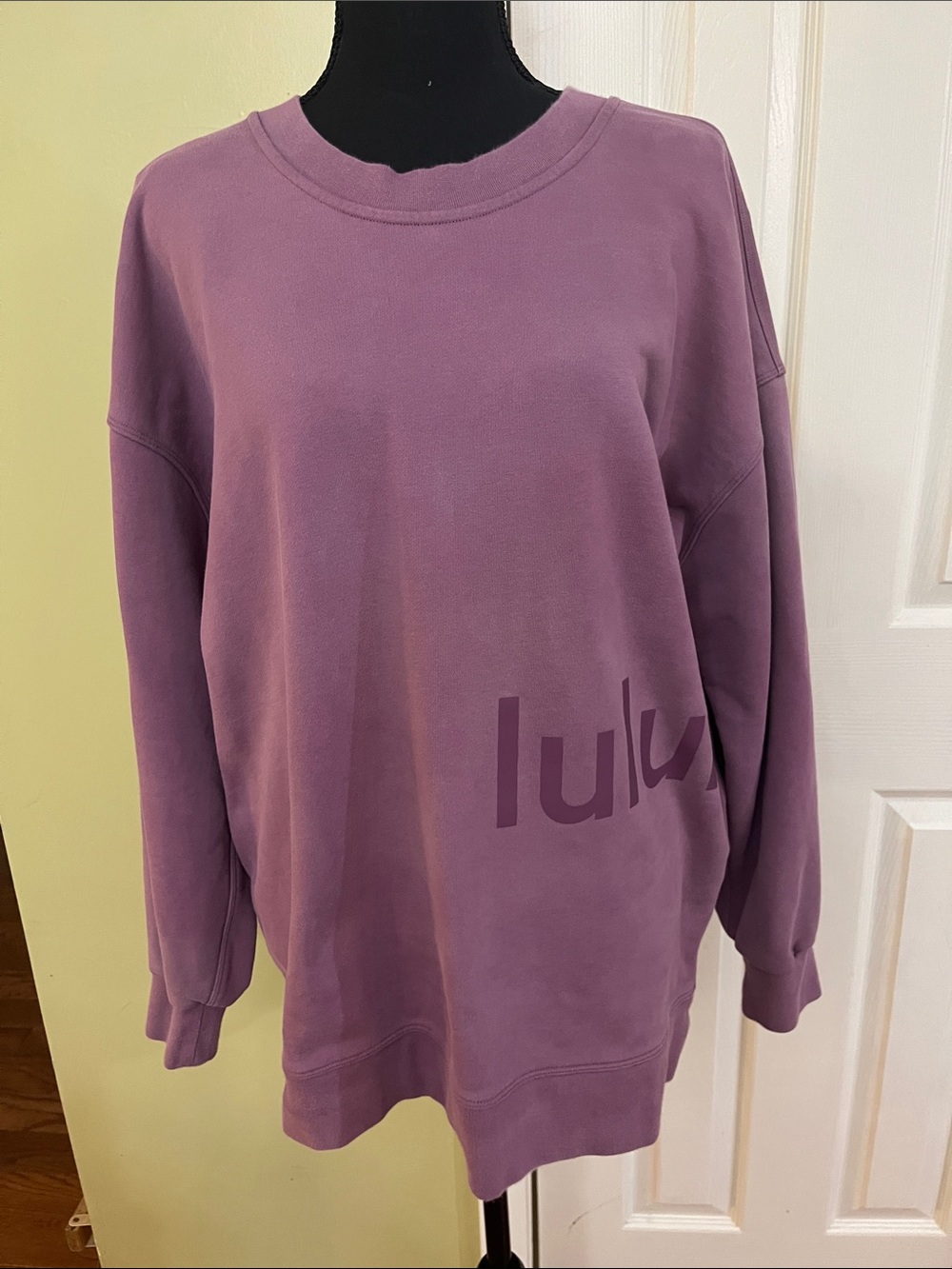 lululemon athletica Mauve Crewneck Pullover oversized Sweatshirt